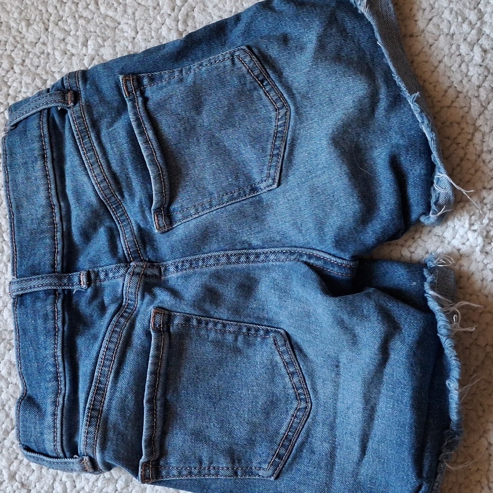 Bundle Of 3 Old Navy Girls Shorts 8 E - Picture 9 of 9